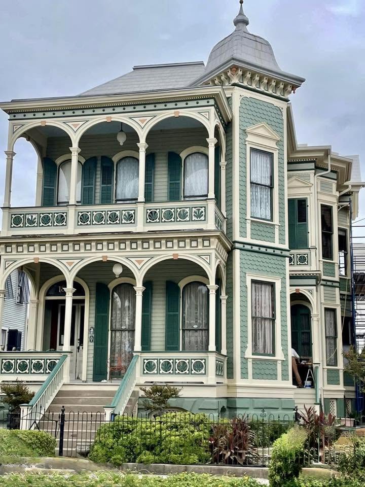 house_galveston_1808_Postoffice_lazzari_current